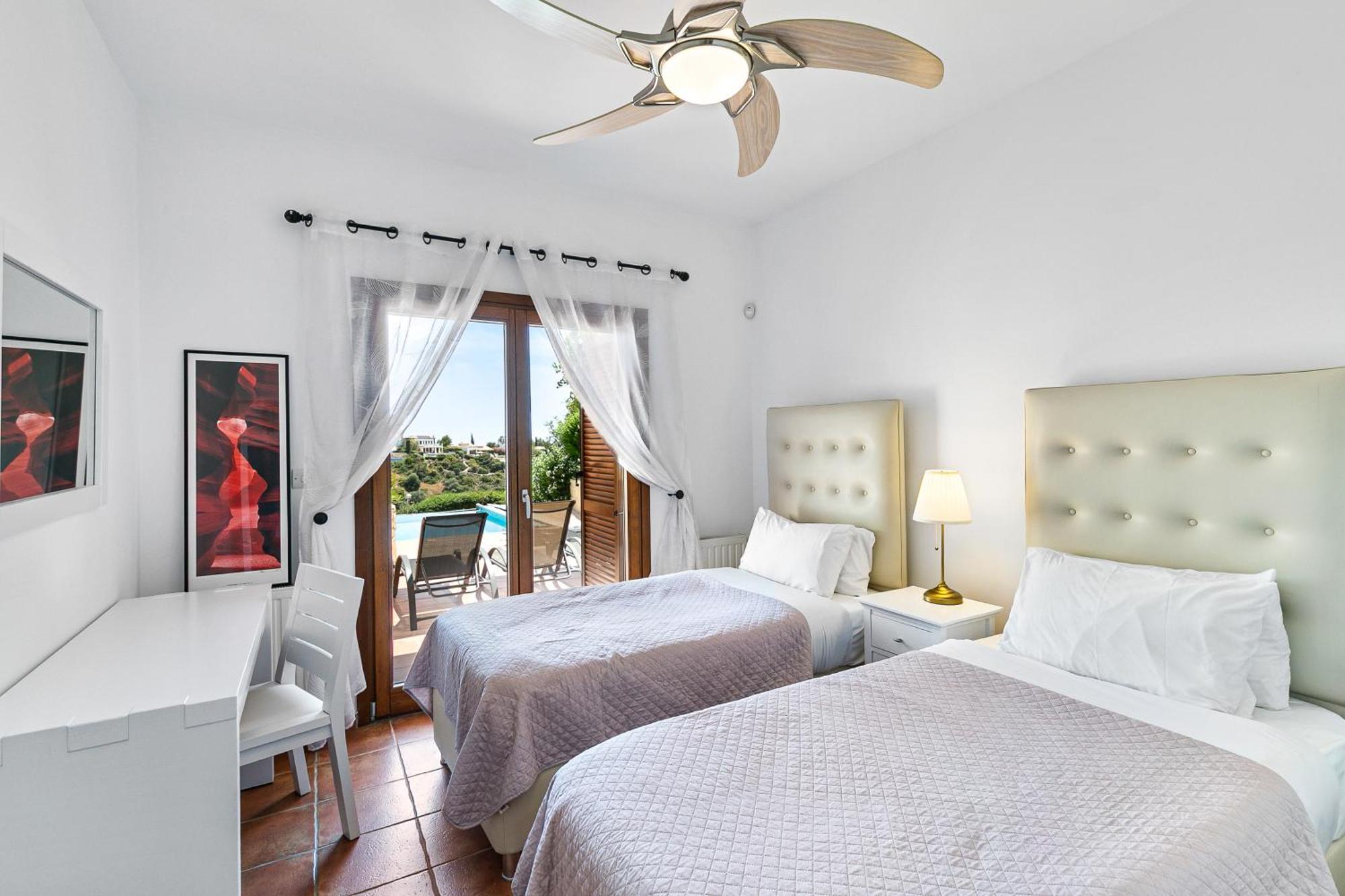 4 Bedroom Villa Helidoni With Private Infinity Pool, Aphrodite Hills Resort Κούκλια Εξωτερικό φωτογραφία