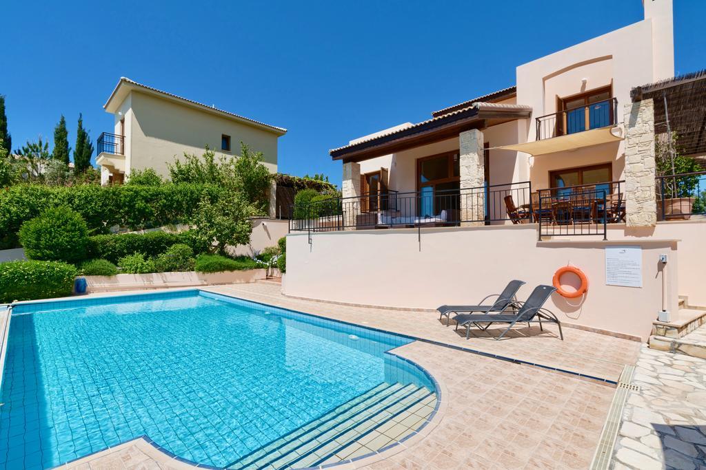 4 Bedroom Villa Helidoni With Private Infinity Pool, Aphrodite Hills Resort Κούκλια Εξωτερικό φωτογραφία